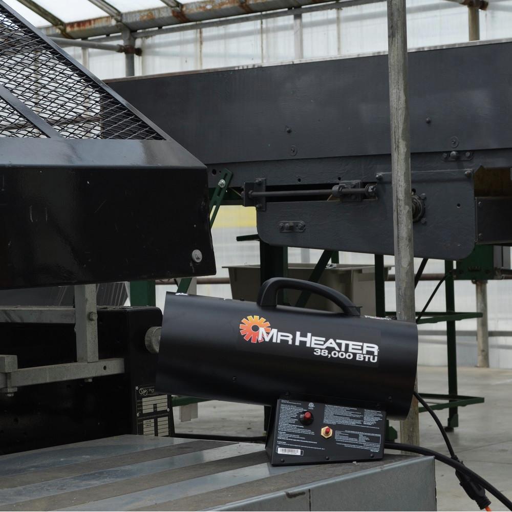 796bcdf4cc80ff94df9f097a382f75784aa3a825_104-1